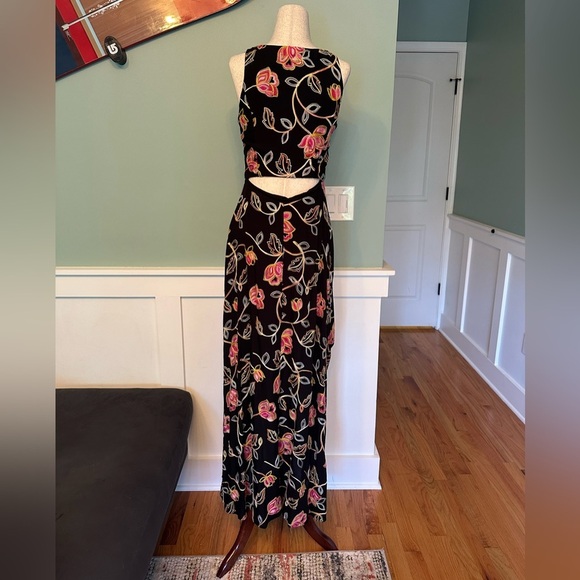 Nicole Miller Black Embroidered High Low Dress - Picture 2 of 10